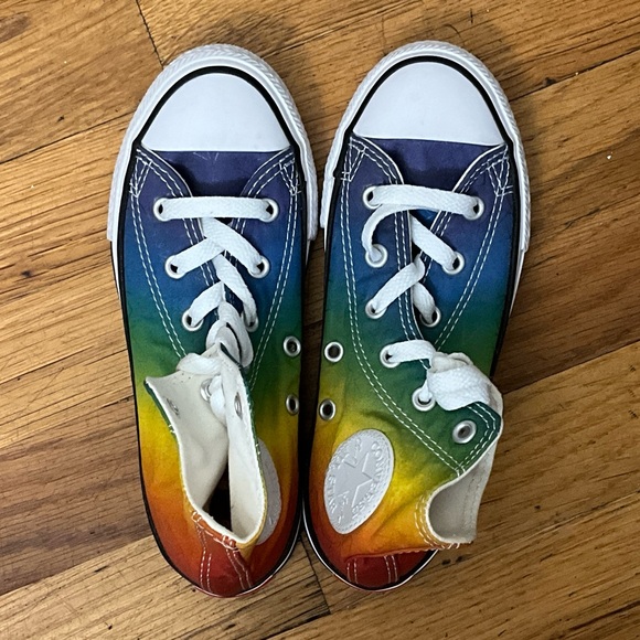 Converse Rainbow Pride High Top Sneakers Youth size 13 - Picture 2 of 7